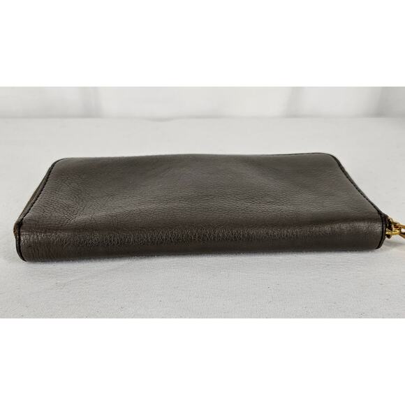 MARC BY MARC JACOBS ZIPPER BI-FOLD DARK BROWN 4" x 8" WALLET – 100% COW LEATHER - Picture 5 of 16